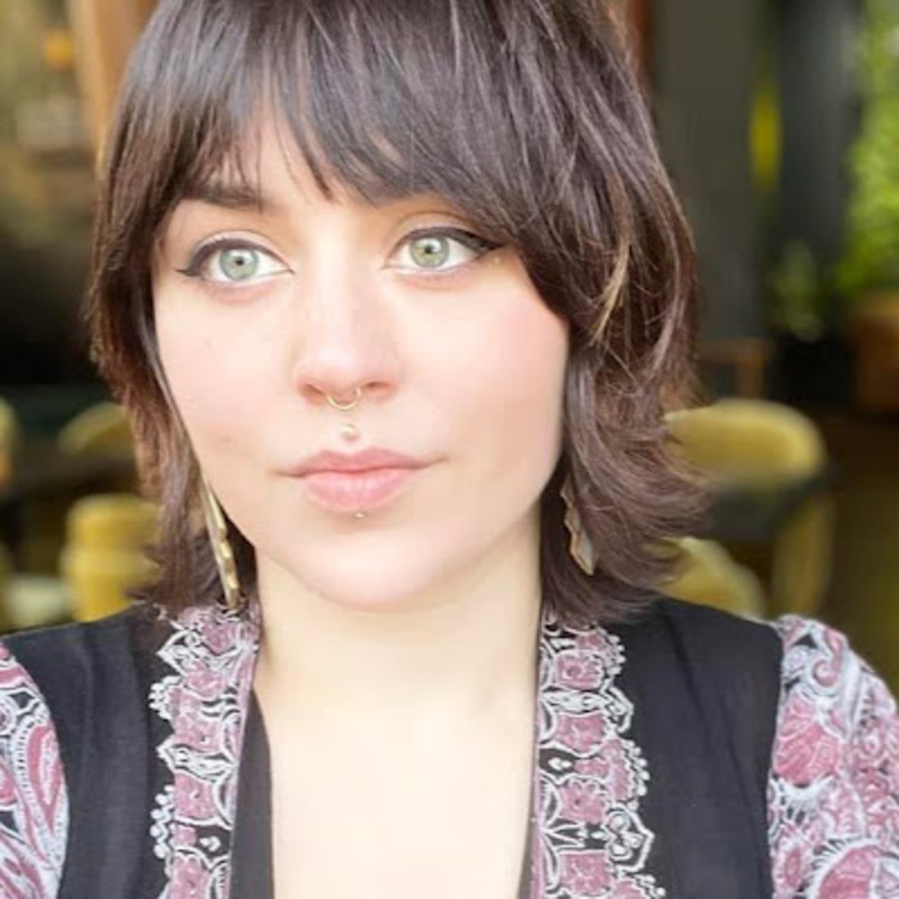 Meet your Posher, Lauren